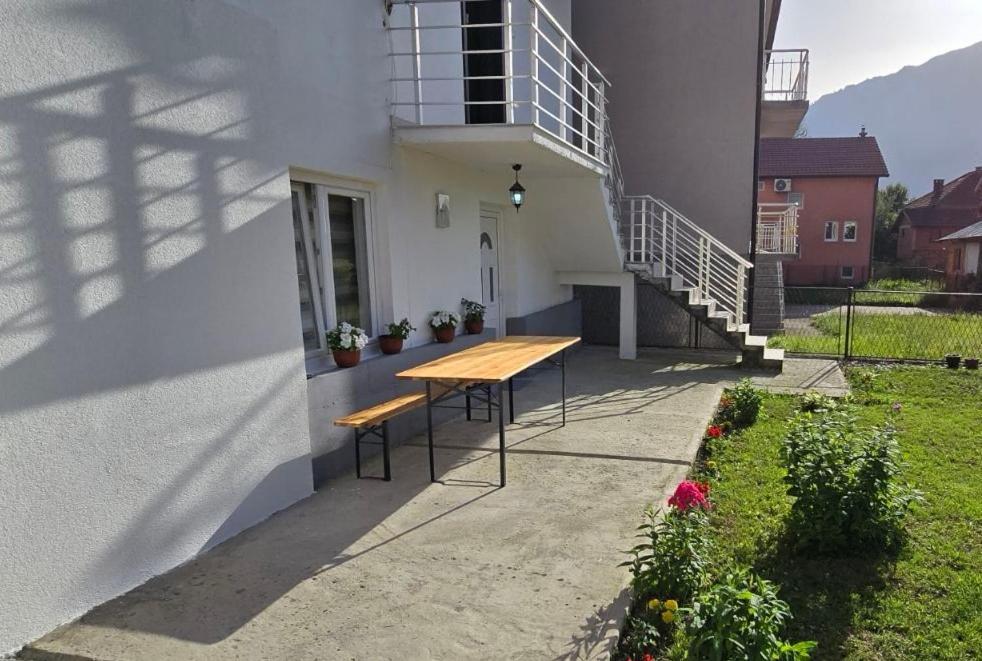 Konak Plav Extérieur photo
